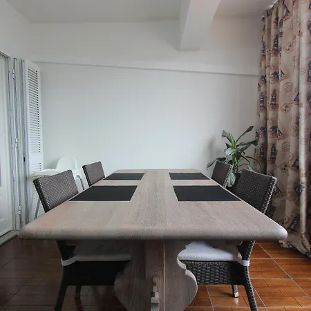 Z&a - Spacious Apartment, Close To The Strip Albufeira