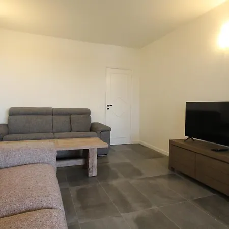 Z&a - Spacious Apartment, Close To The Strip Apartament *